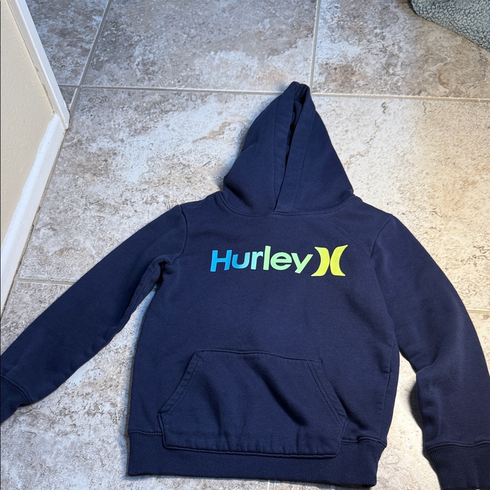 5/6 little boys navy Hurley Kids Blue Hoodie with Logo. Washed, but never warn.